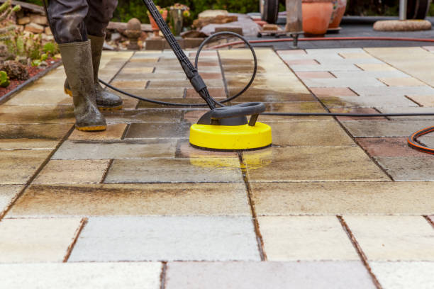 Best Pool Deck Cleaning  in Floris, VA